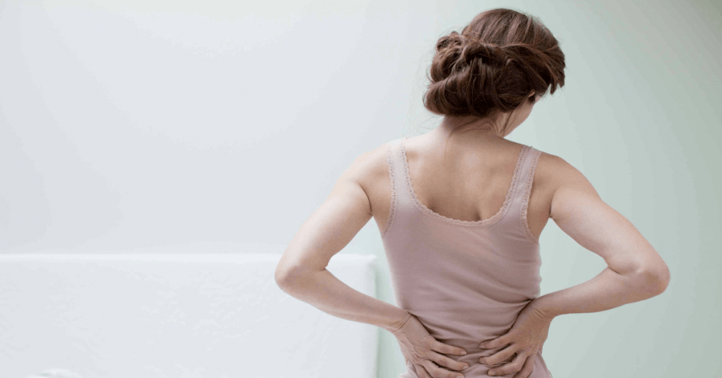 Rückenschmerzen bei einer Frau